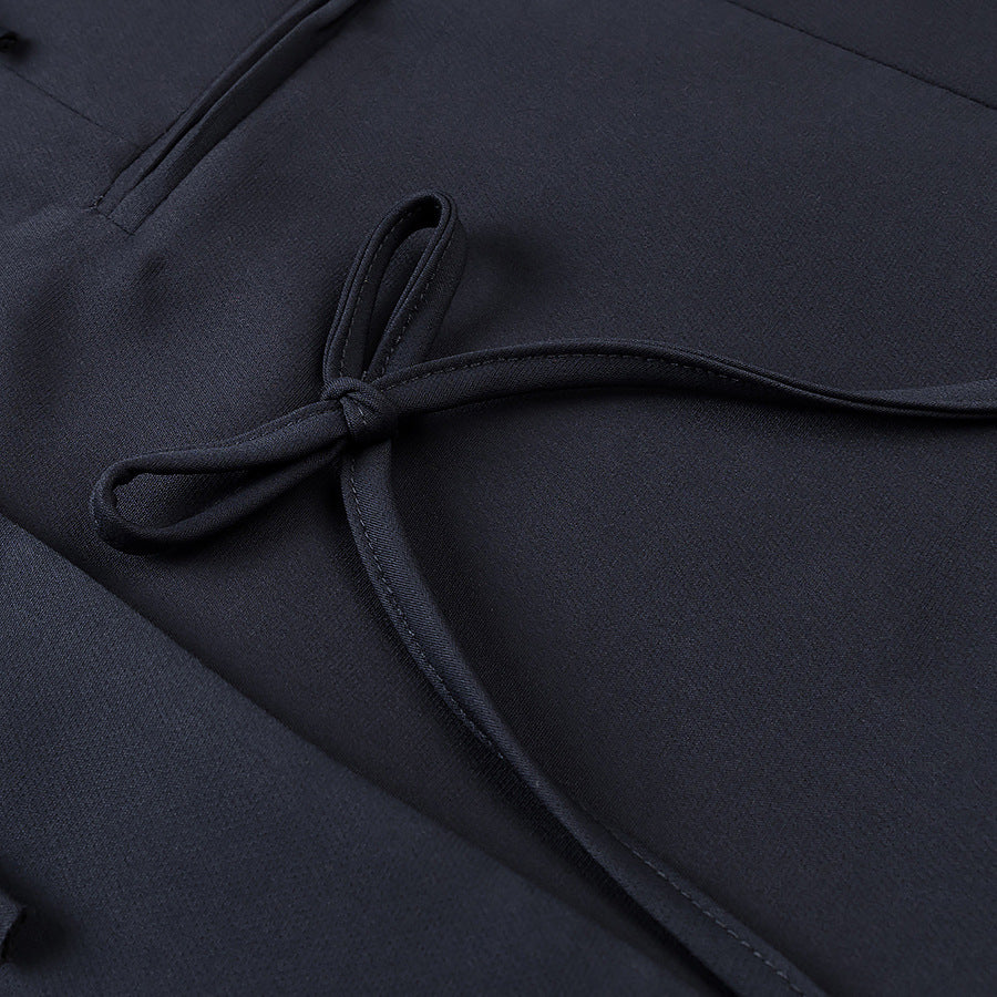 Damen Taillierter Blazer mit dekorativen Schleifen und abgestimmtem Minirock-Set Echo Archiv