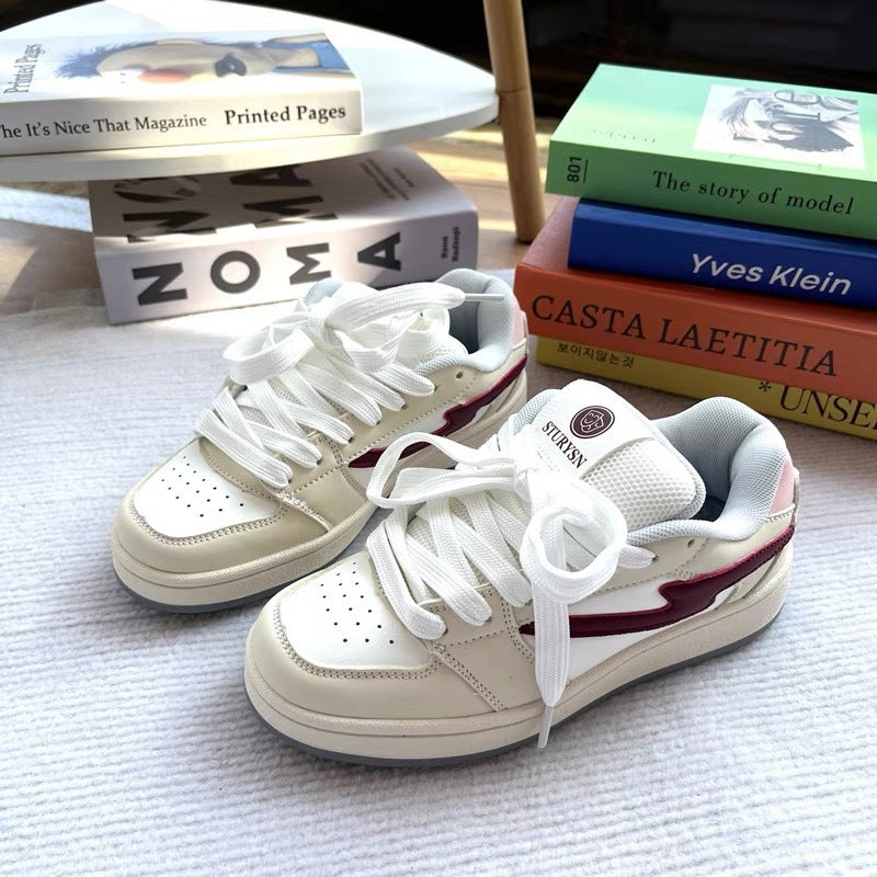 Damen sportliche Sneakers mit dämpfender Innensohle und klassischem Design Echo Archiv