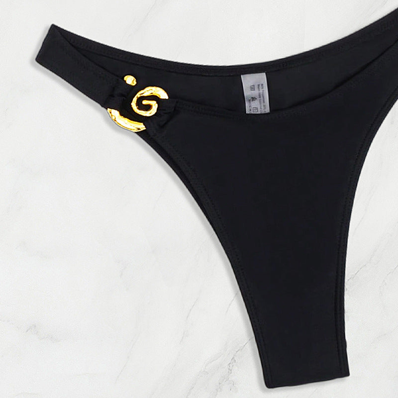 Damen Bikini mit eleganten Gold-Details Echo Archiv