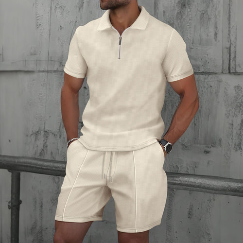 Herren sportliches Kurzarm-Polohemd mit Reißverschluss und passenden Shorts Echoarchiv