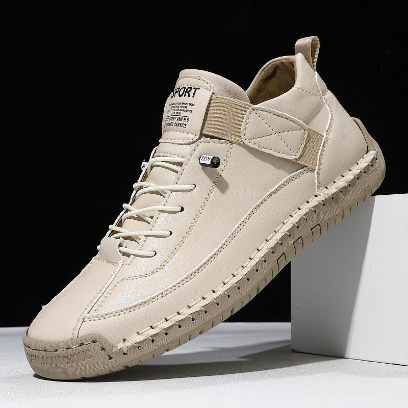 Herren Ledernachahmender Freizeit‑Sneaker mit Klettriemen, Mokassinnaht & profilierter Gummisohle Echoarchiv