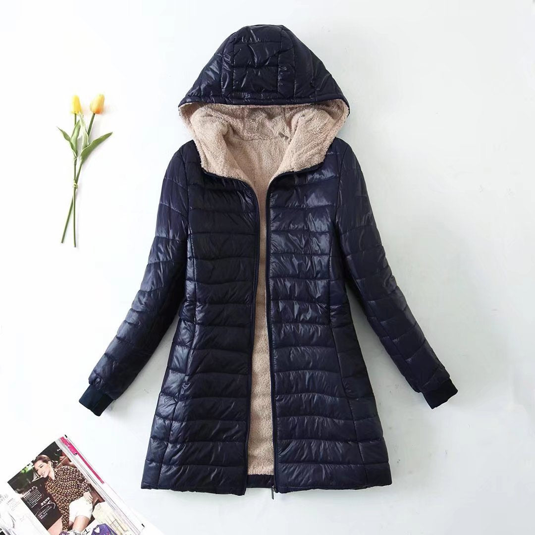 Damen nan gesteppter Steppmantel mit Teddyfutter, taillierter Silhouette und Kapuze Echo Archiv