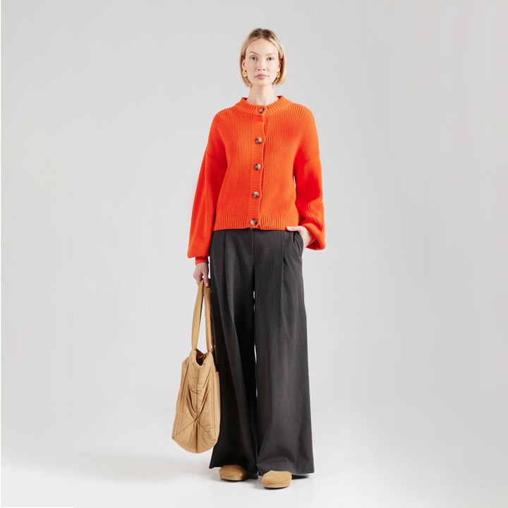 Damen Grobstrick Cropped Cardigan mit überschnittener Schulter & breiten Rippbündchen Echoarchiv