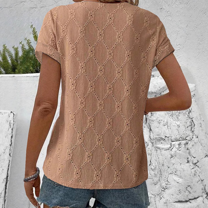 Damen nan kurzärmlige Broderie-Bluse mit V-Ausschnitt und durchgehender Knopfleiste Echo Archiv