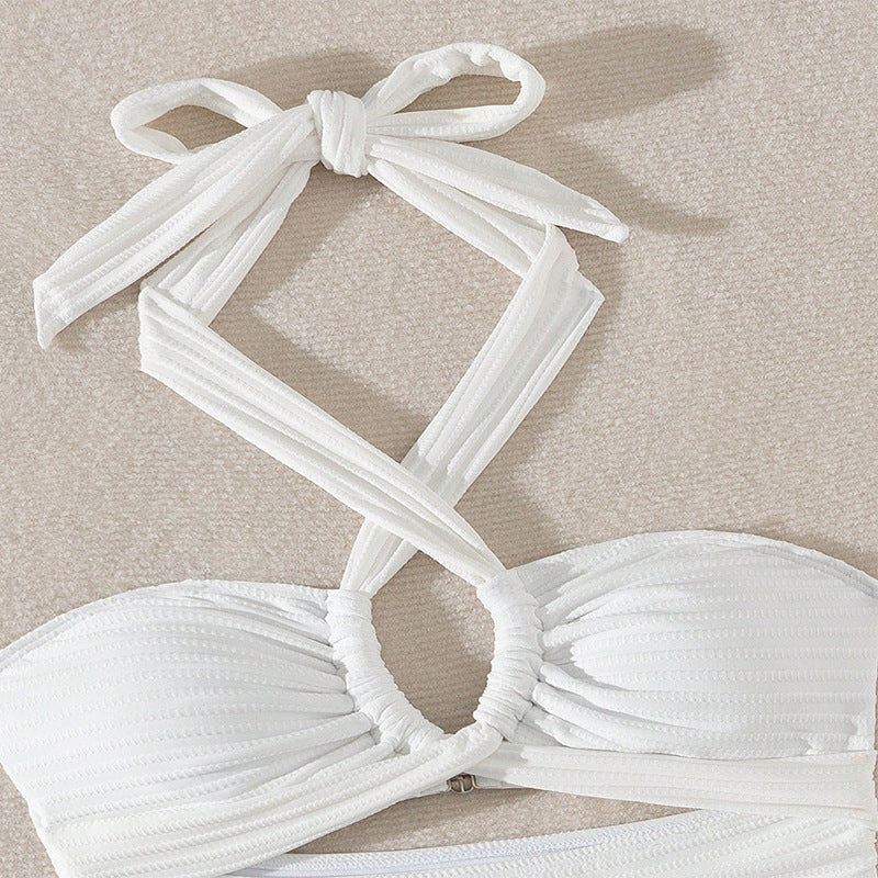 Damen Einteiler Badeanzug mit modischem Wickeldesign und aufregenden Cut-Out-Details Echo Archiv