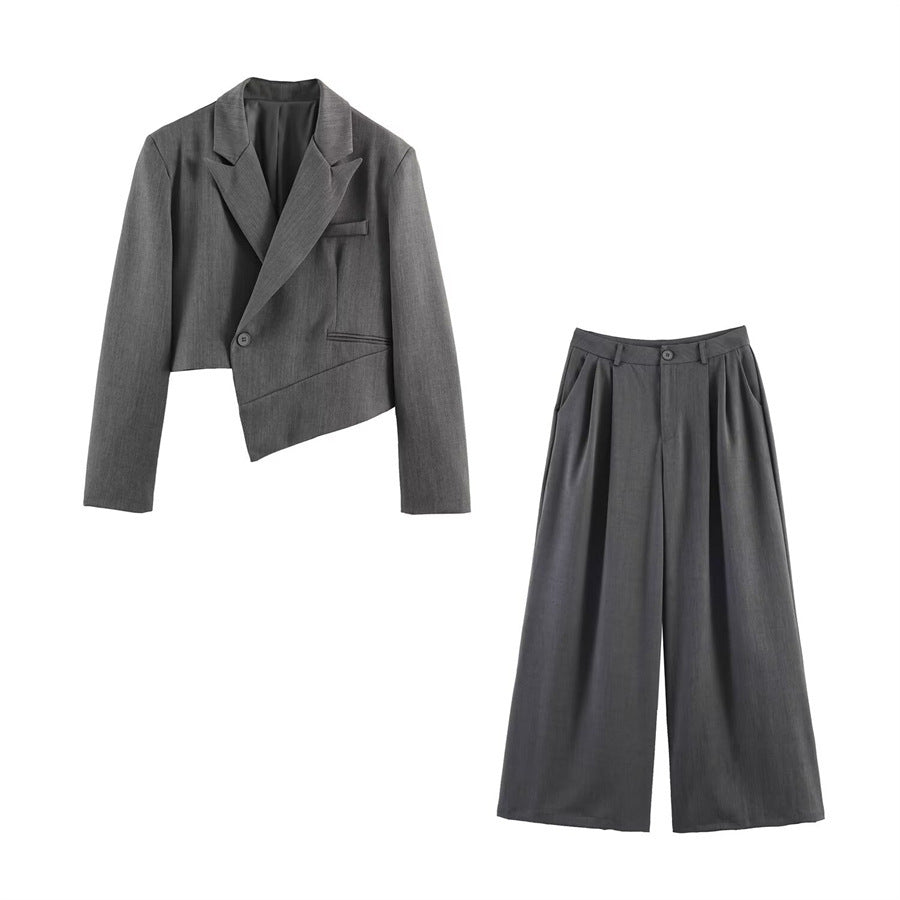 Damen Asymmetrischer Cropped-Blazer mit schräger Saumlinie und Reverskragen Echo Archiv