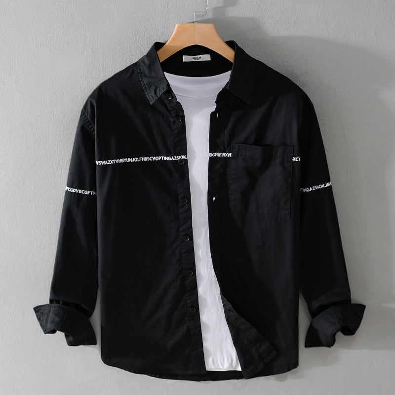 Herren Langarm-Hemd im Overshirt-Stil mit eingearbeitetem Schriftband und Brusttasche Echoarchiv