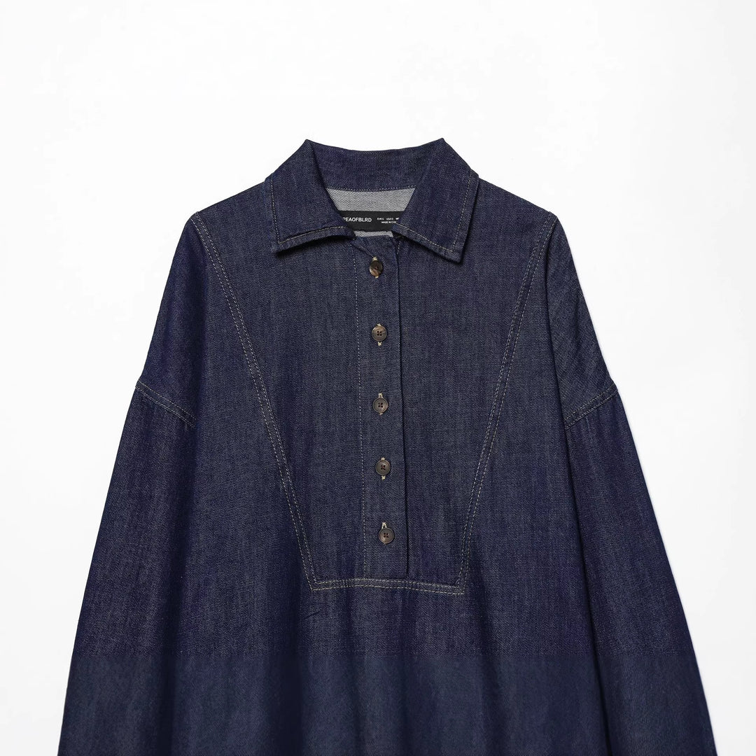 Damen Oversize-Denimbluse mit verdeckter Knopfleiste, markanten Teilungsnähten und kastiger Silhouette – Maréline