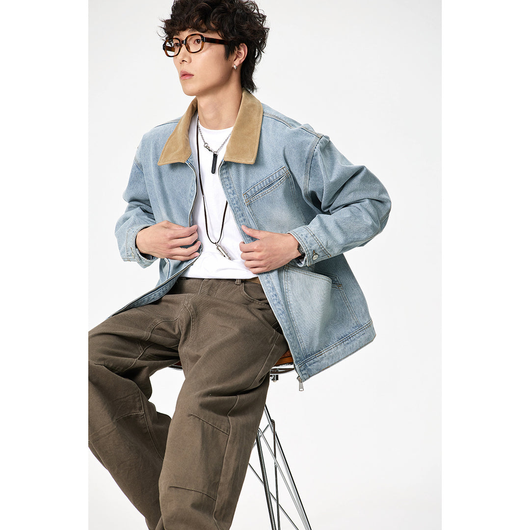 Herren Relaxed-Denimjacke mit Kontrast-Cordkragen und schräger Brusttasche Echoarchiv