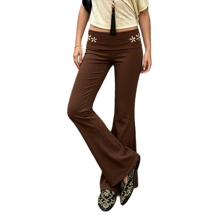 Damen Schlaghose aus Stretch-Jersey mit hohem Umschlagbund und Blumen-Cutouts Echo Archiv