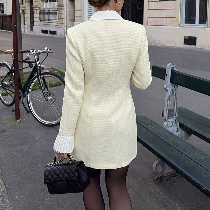 Damen Eleganter Blazer mit Knopfdetails Echo Archiv