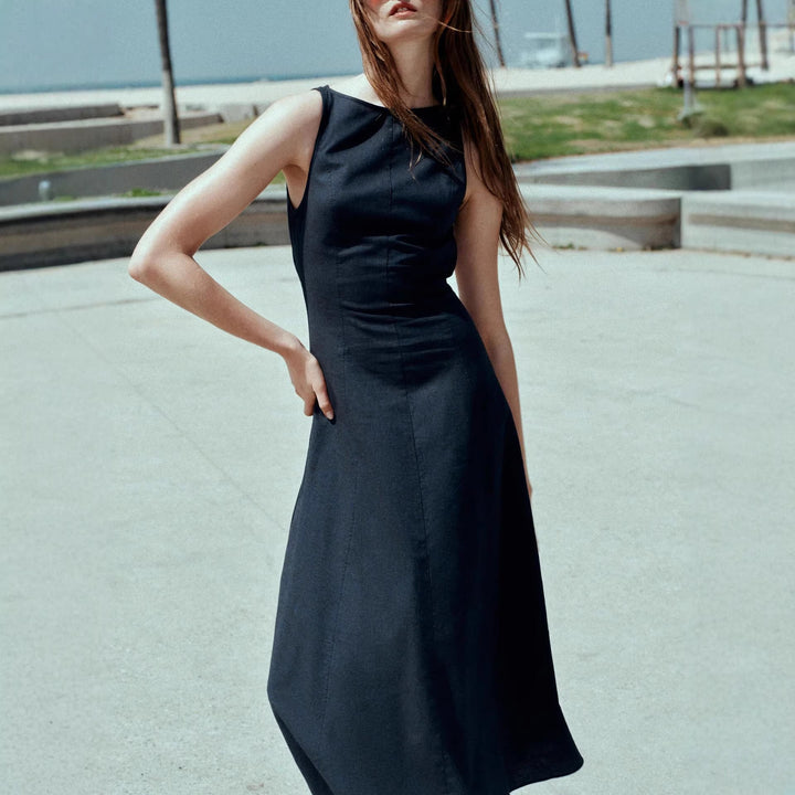 Damen Skaterkleid mit hohem Halsausschnitt und seitlichen Schlitzen Echo Archiv