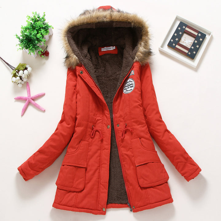 Damen taillierter Winterparka mit Teddyfutter Kunstfellkapuze und Tunnelzug – Avérine