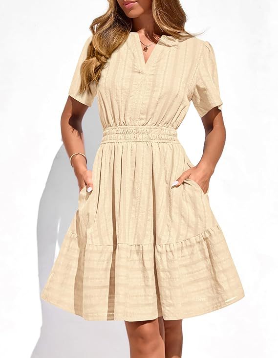 Damen Tailliertes Stufen-Midikleid mit Smokbund, V‑Ausschnitt und Eingrifftaschen Echo Archiv