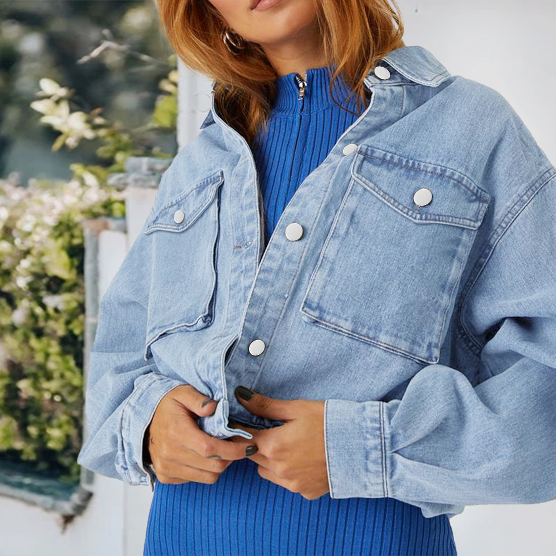 Damen Cropped Oversize-Denimjacke mit Druckknopf-Front und aufgesetzten Brusttaschen Echo Archiv