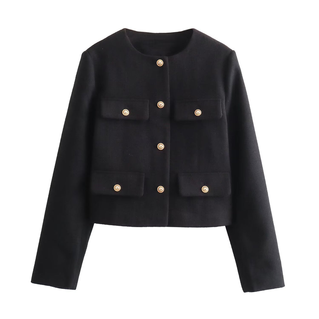 Damen kurz geschnittene Bouclé-Tweedjacke mit Rundhalsausschnitt Zierknopfdetails und aufgesetzten Pattentaschen – Célinea