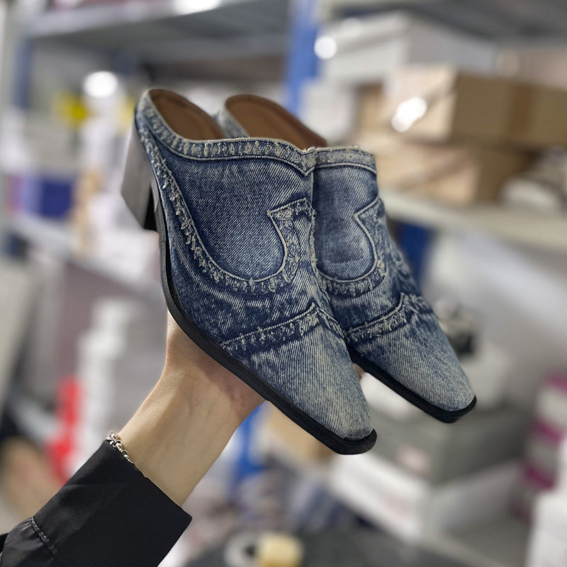 Damen nan Jeans-Slipper mit spitzer Zehenkappe, fransiger Kantenverarbeitung und mittelhohem Blockabsatz Echo Archiv