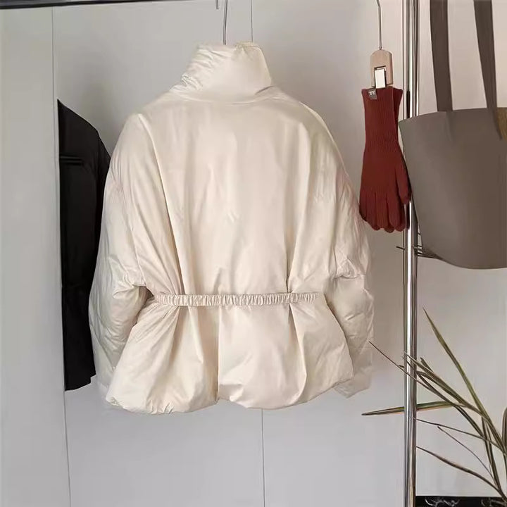 Damen Modische und elegante Steppjacke Echoarchiv