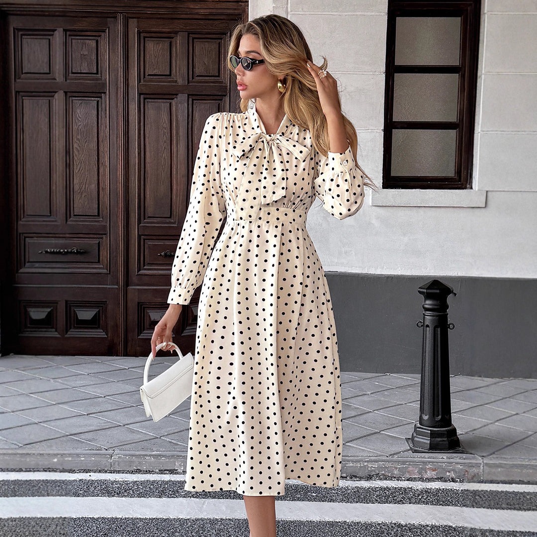Damen Midi Kleid mit Schleifenkragen und Punkten Echo Archiv