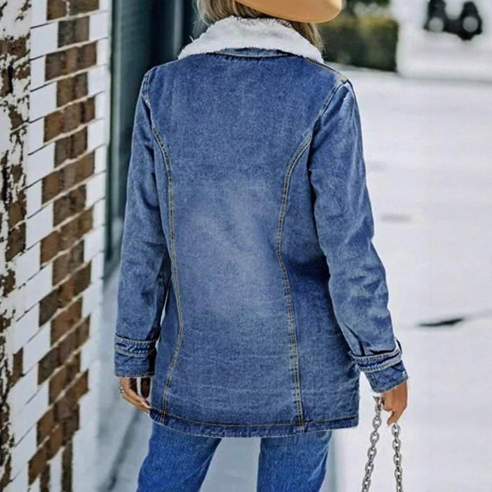 Damen Oversize-Denimjacke mit Teddyfutter, Knopfleiste und aufgesetzten Taschen Echo Archiv