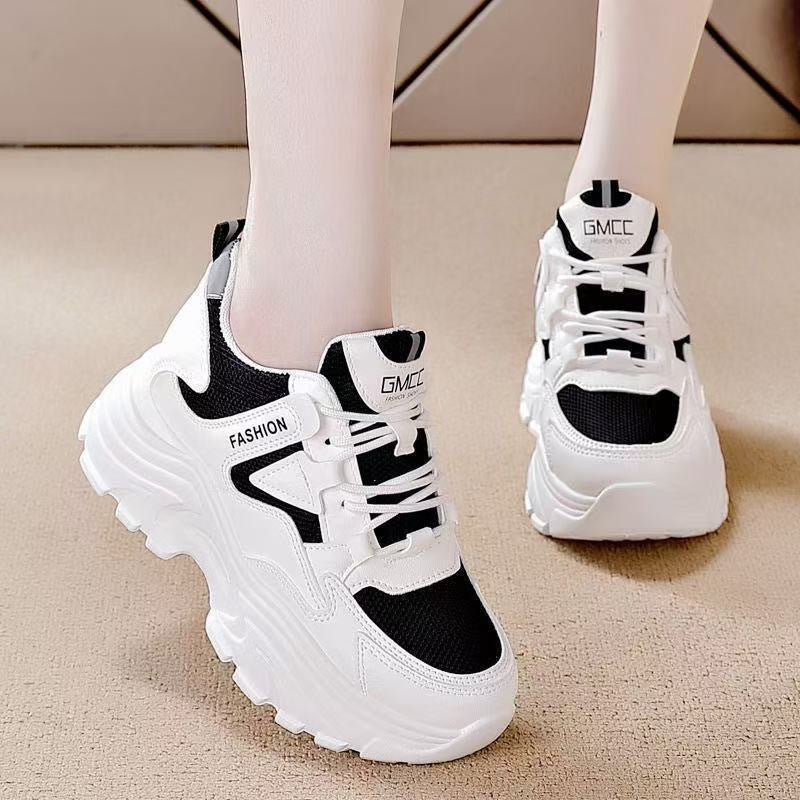 Damen Chunky Sneakers mit sportlichem Design und atmungsaktiver Obermaterialkombination Echo Archiv