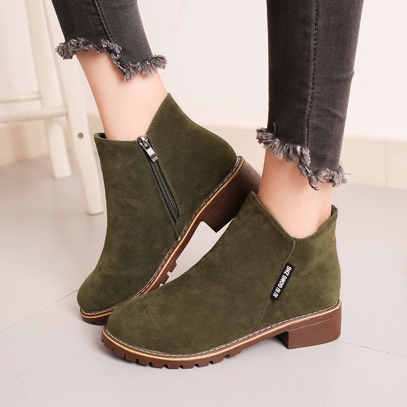 Damen nan knöchelhohe Velourslederimitat-Stiefelette mit robuster Traktorsohle und Komfortabsatz Echo Archiv