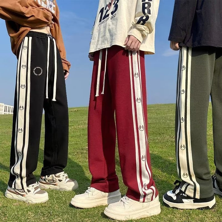 Damen Sportliche Jogginghose mit seitlichen Streifen Echoarchiv