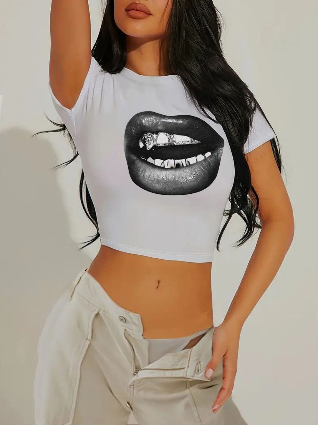Damen Crop-T-Shirt mit auffälligem Statement-Print Echo Archiv 1777452337