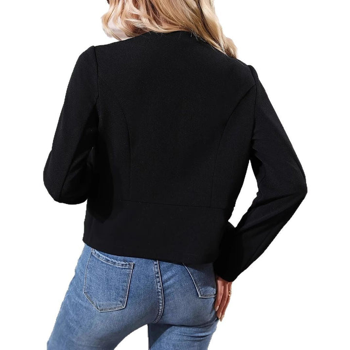 Damen Feine Kurzjacke mit strukturiertem Design und eleganten Details – Célinea