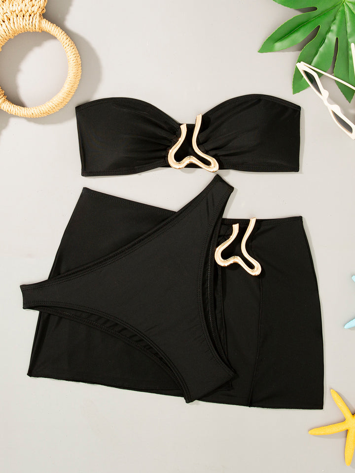Damen Bandeau-Bikini-Set mit modischem Rockdetail und goldenen Akzenten Echo Archiv