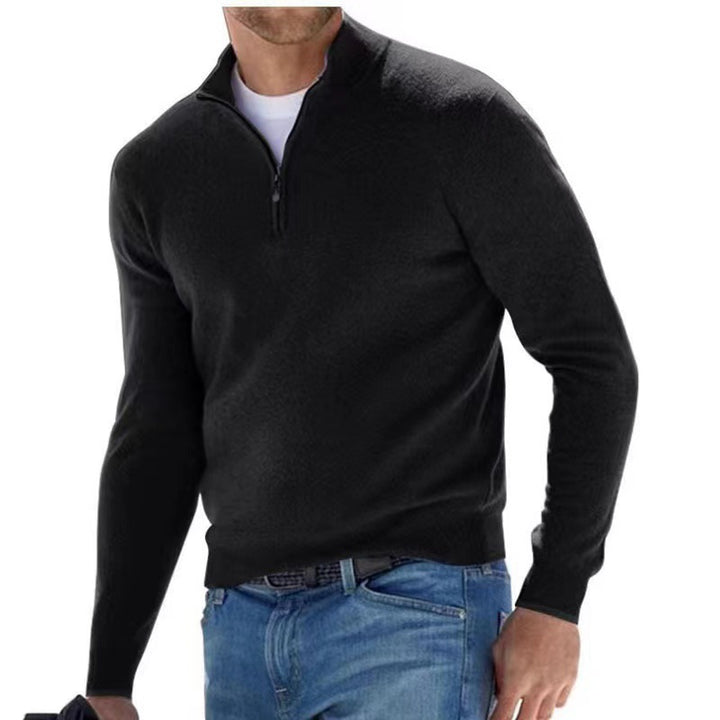 Herren eleganter Pullover mit hohem Kragen und feinem Rippdesign Echoarchiv
