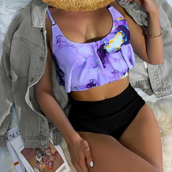 Damen Sportlicher Bikini mit floralen Rüschen Echo Archiv