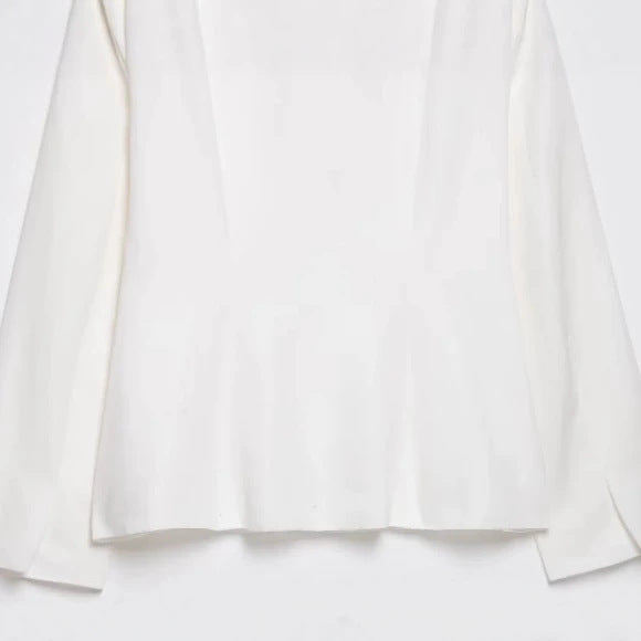 Damen Kurzgeschnittene Blousonjacke mit Stehkragen und Knotenverschlüssen Echo Archiv