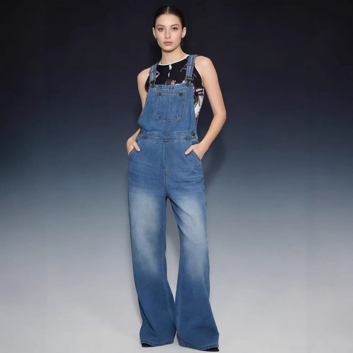 Damen Latzhose im lässigen oversized Schnitt mit funktionalen Seitentaschen Echo Archiv