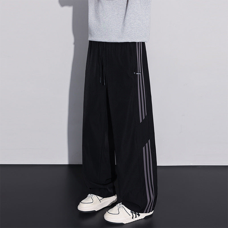 Herren Sportliche Freizeithose mit seitlichen Streifen Echo Archiv