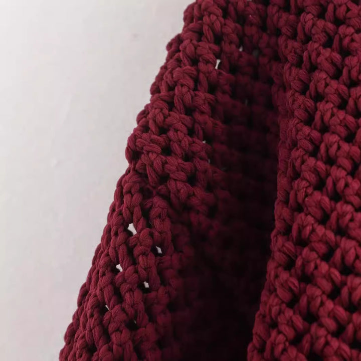 Damen Kurzgeschnittene strukturierte Strickjacke mit goldfarbenen Zierknöpfen und aufgesetzten Taschen Echo Archiv