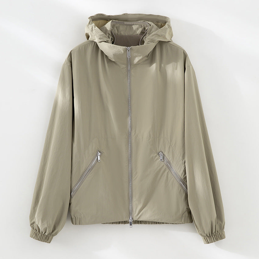 Damen Leichte Nylon-Utility-Jacke mit Stehkragen, Reißverschlusstaschen und elastischem Saum Echoarchiv