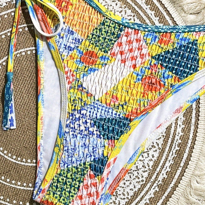 Damen Bandeau-Bikini mit verspieltem Design und seitlichem Bindeband Echo Archiv