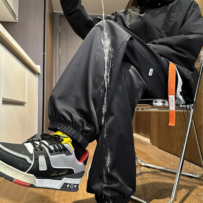 Herren Wasserabweisende Tech-Jogginghose mit elastischem Saum, Kordelzug und robusten Nähten Echo Archiv