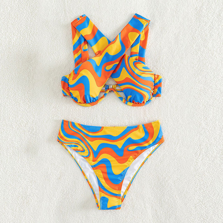 Damen Bikini-Set mit innovativem Racerback-Design und farbenfrohem Muster Echo Archiv