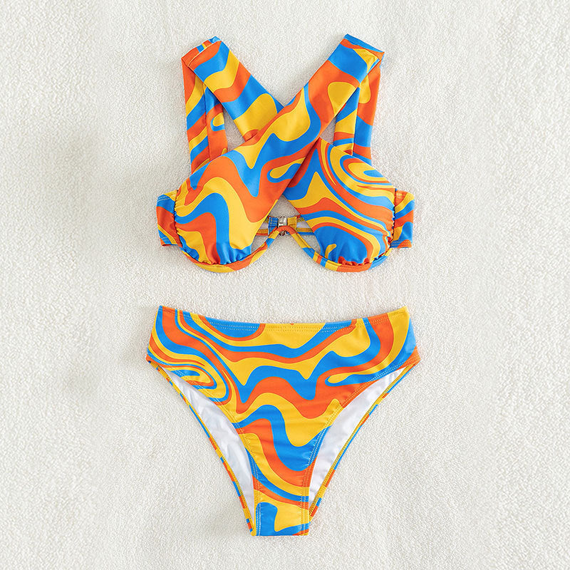 Damen Sportliches Bikini-Set mit auffälligem Wellenmuster Echo Archiv