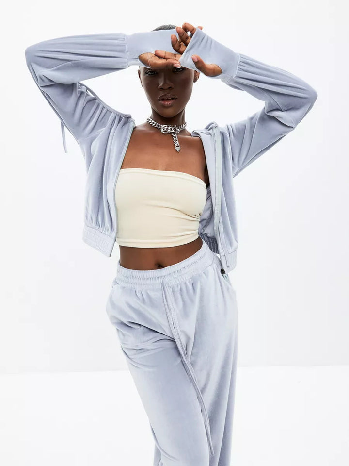 Damen samtiges Cropped-Kapuzen-Sweatset mit taillenhoher Jogginghose – Auréline