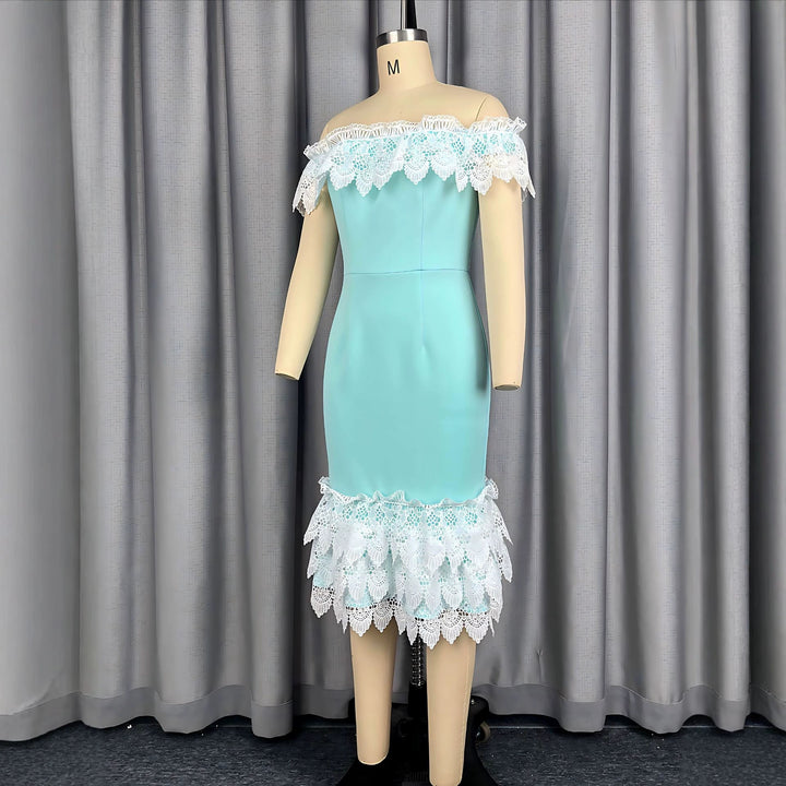 Damen figurbetontes Kleid mit Rüschenabschluss Echo Archiv