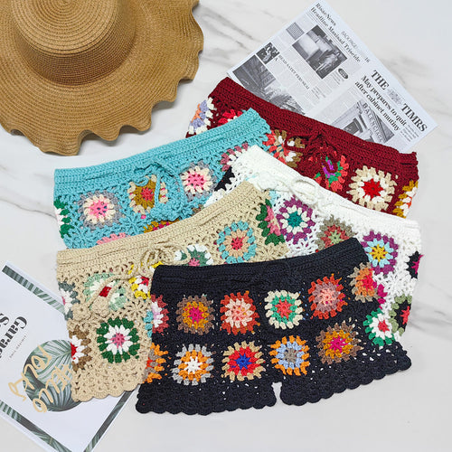 Damen Häkelshorts mit buntem Granny-Quadrat-Muster Echo Archiv