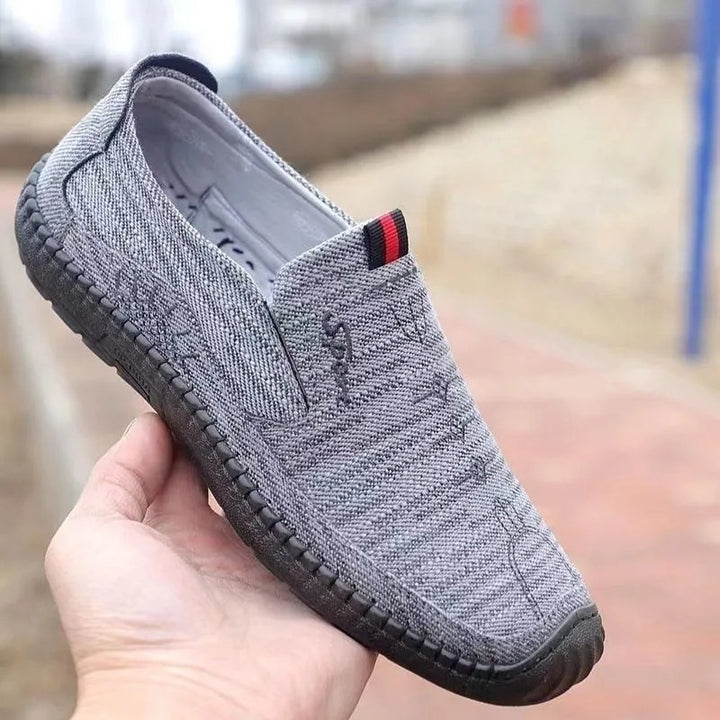 Herren Bequeme und stilvolle Slipper Echoarchiv