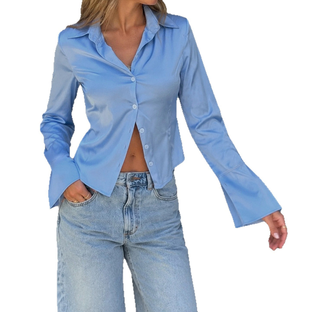 Damen Taillierte Satin-Bluse mit Hemdkragen, figurnahen Abnähern und langen Manschetten Echo Archiv
