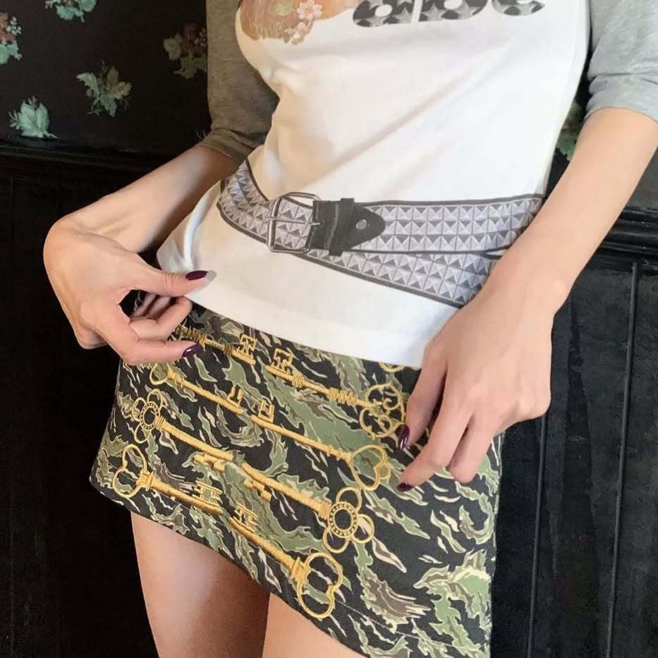 Damen Minirock mit einzigartigem Schlüssel-Design Echo Archiv
