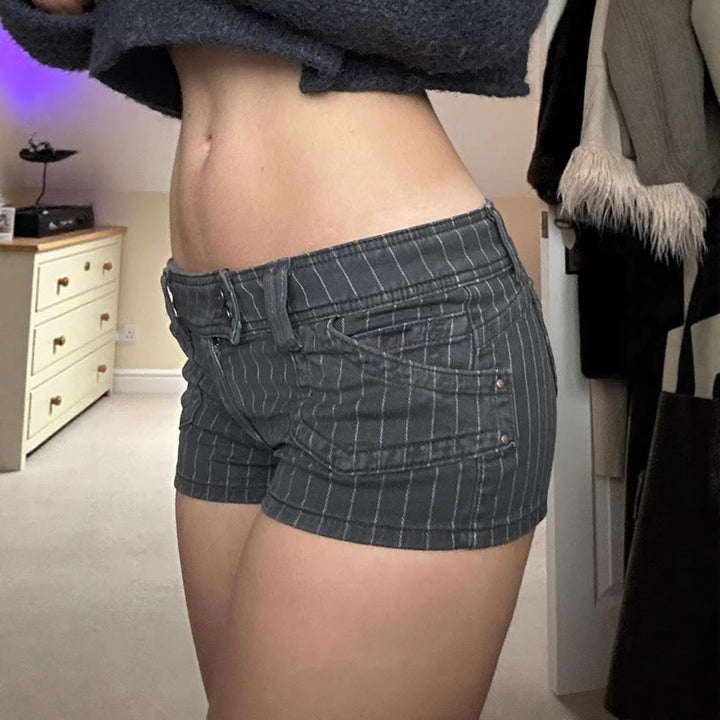 Damen Designer Denim-Shorts mit Streifenmuster und taillierter Passform Echo Archiv
