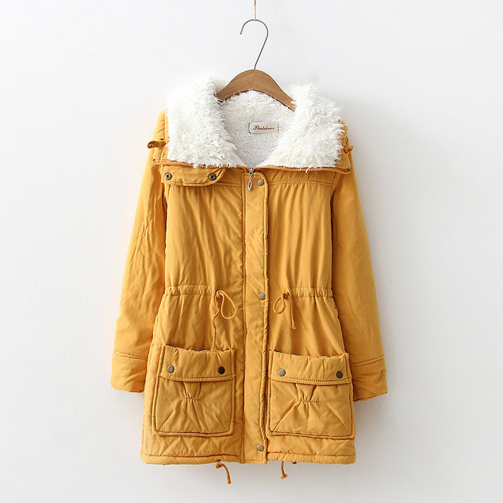 Damen winterlicher Parka mit kuscheligem Sherpa-Kragen, taillierendem Tunnelzug und aufgesetzten Klappentaschen – Montévia