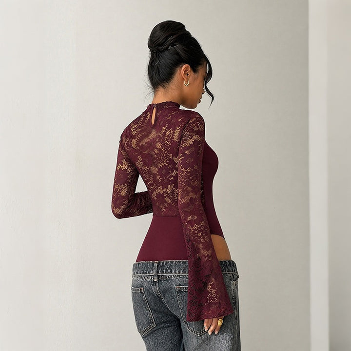 Damen Elegantes Spitzenoberteil mit Y-Ausschnitt und Volantärmeln Echo Archiv